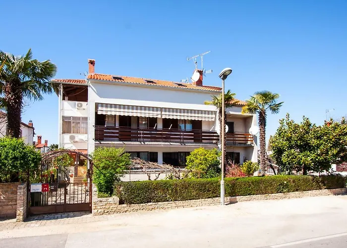 Apartman Nola By Rent Istria
