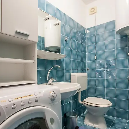 Nola By Rent Istria Appartamento *